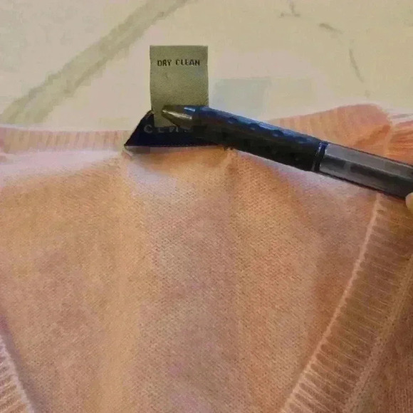 Geneva Womens 100% Cashmere V Neck Long Sleeve Knit Sweater Baby Pink Size Large - Picture 6 of 9